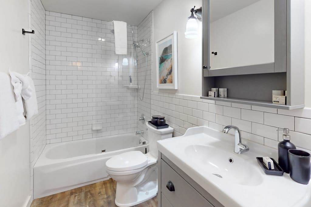 Tahoe Tyrol Chalet - Image 12