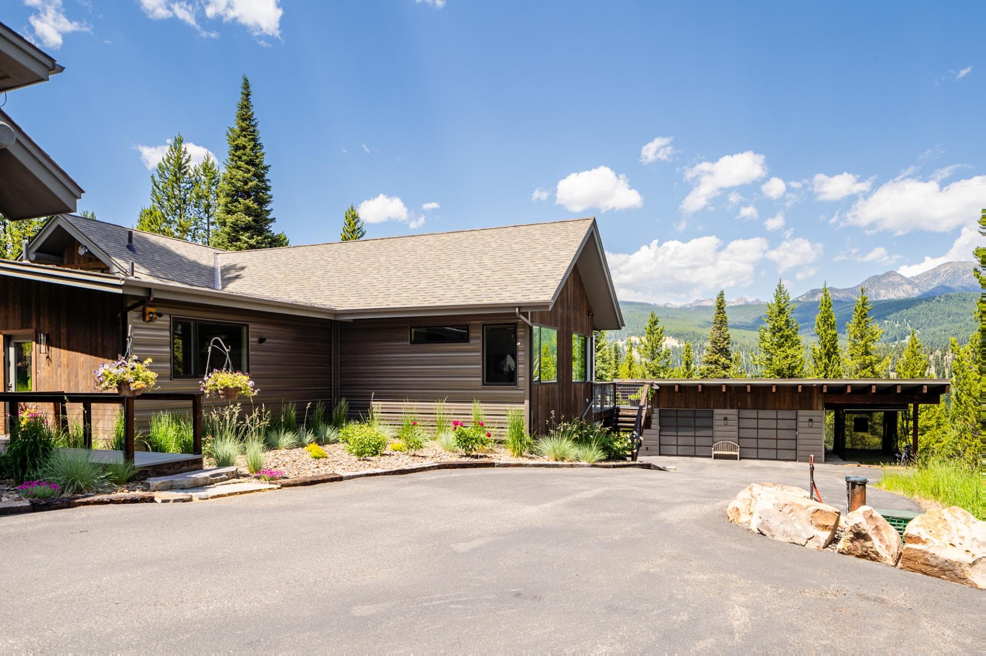 Gray Owl Retreat - Image 41