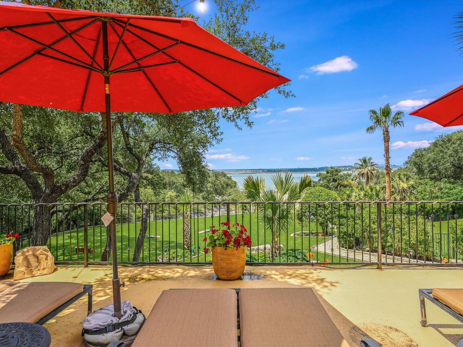 Palms on Lake Travis - Image 6
