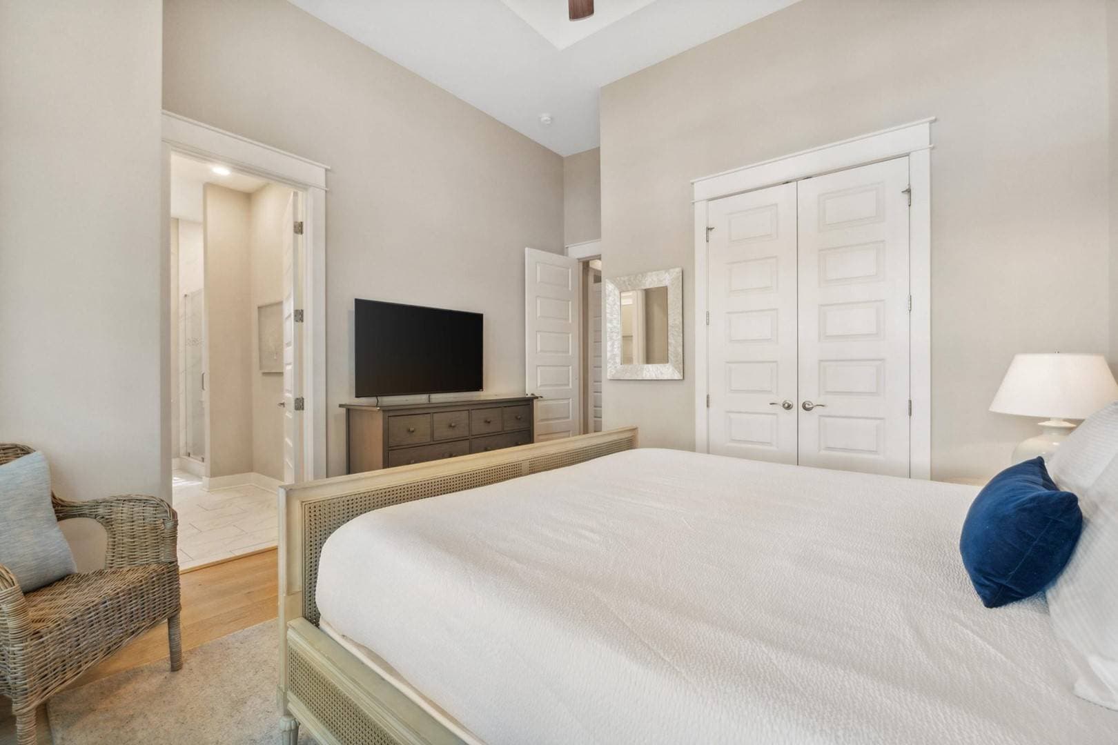 Endless Summer - Image 9