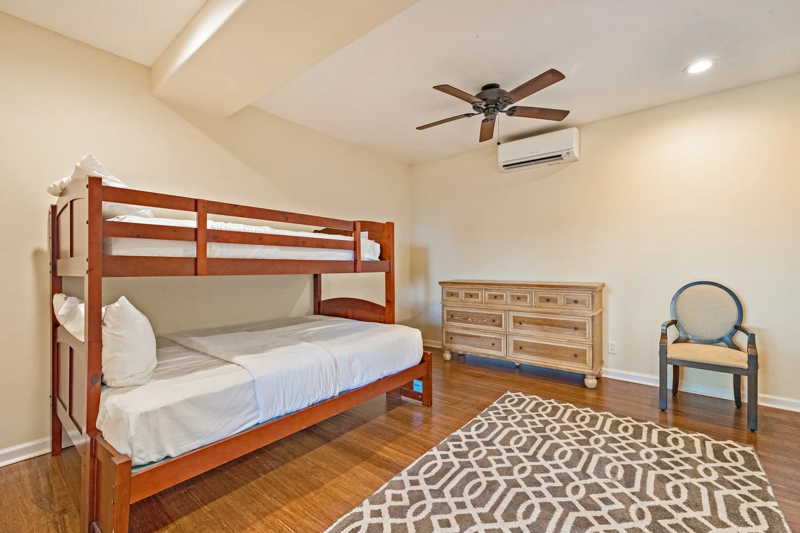 Hale Holokai Villa - Image 38