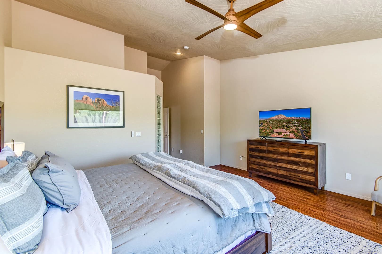 Dove Wing Knoll - Image 27