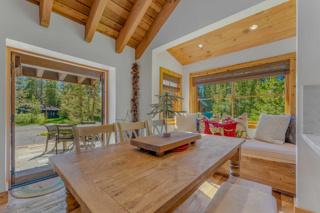 Soda Springs Ski & Lake Retreat - Image 8