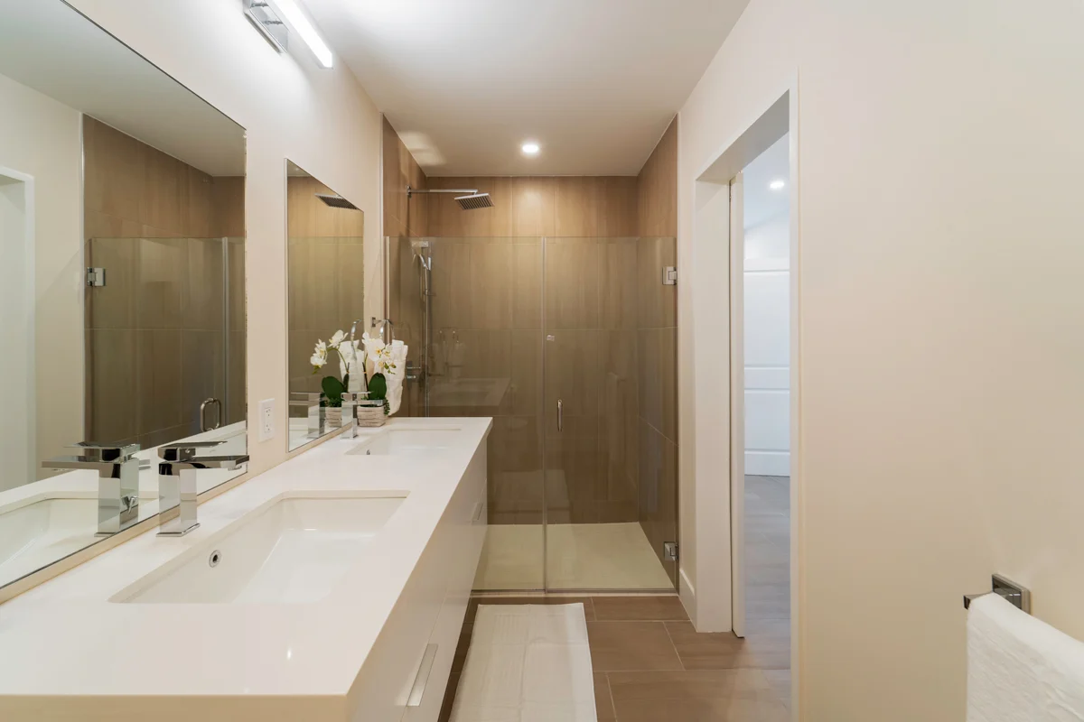 Coral Beach Home - Image 6