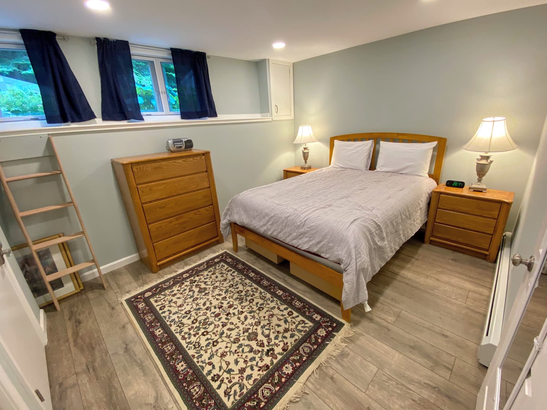 Woods Place - Image 9