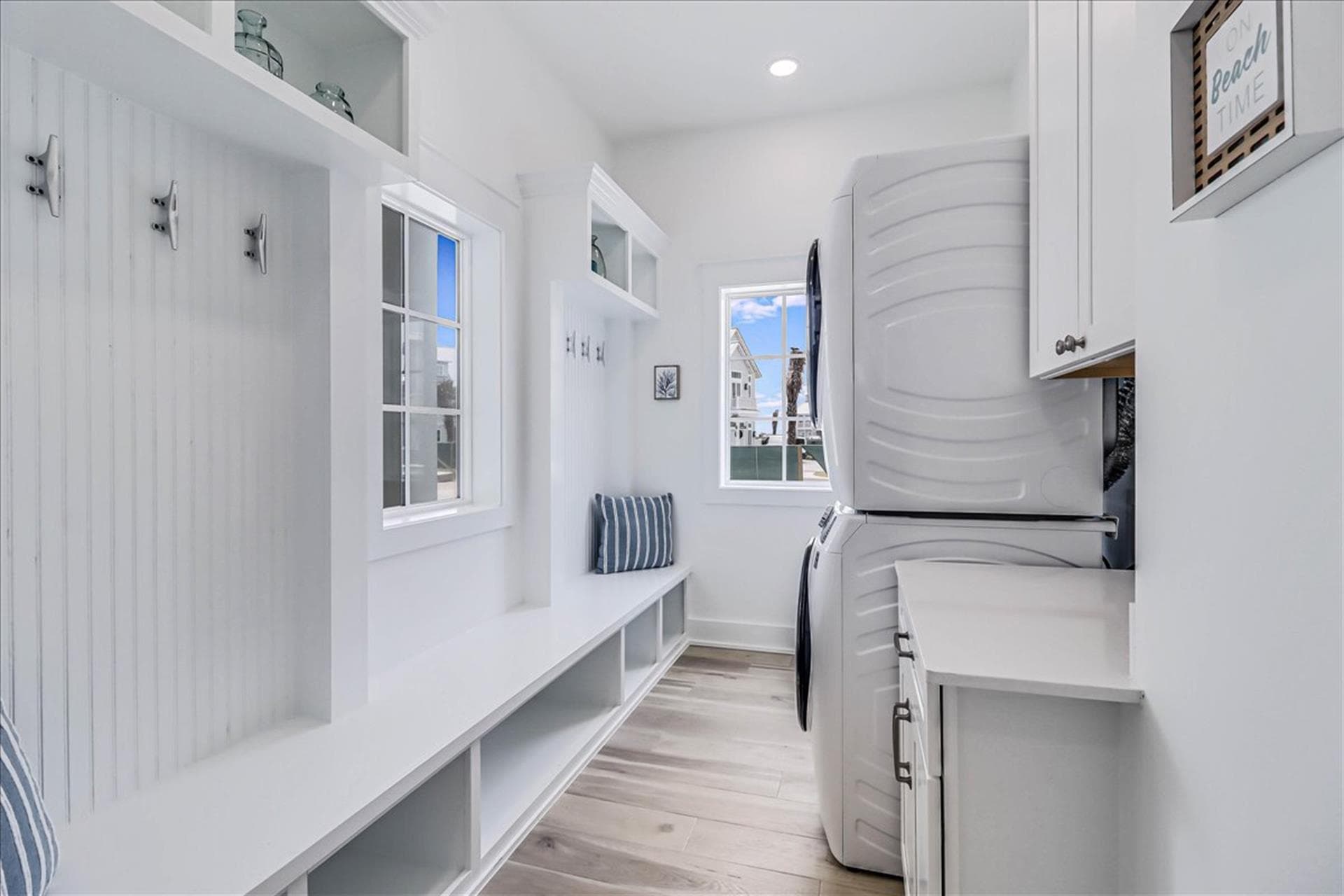 Southern Sandcastle - Image 28