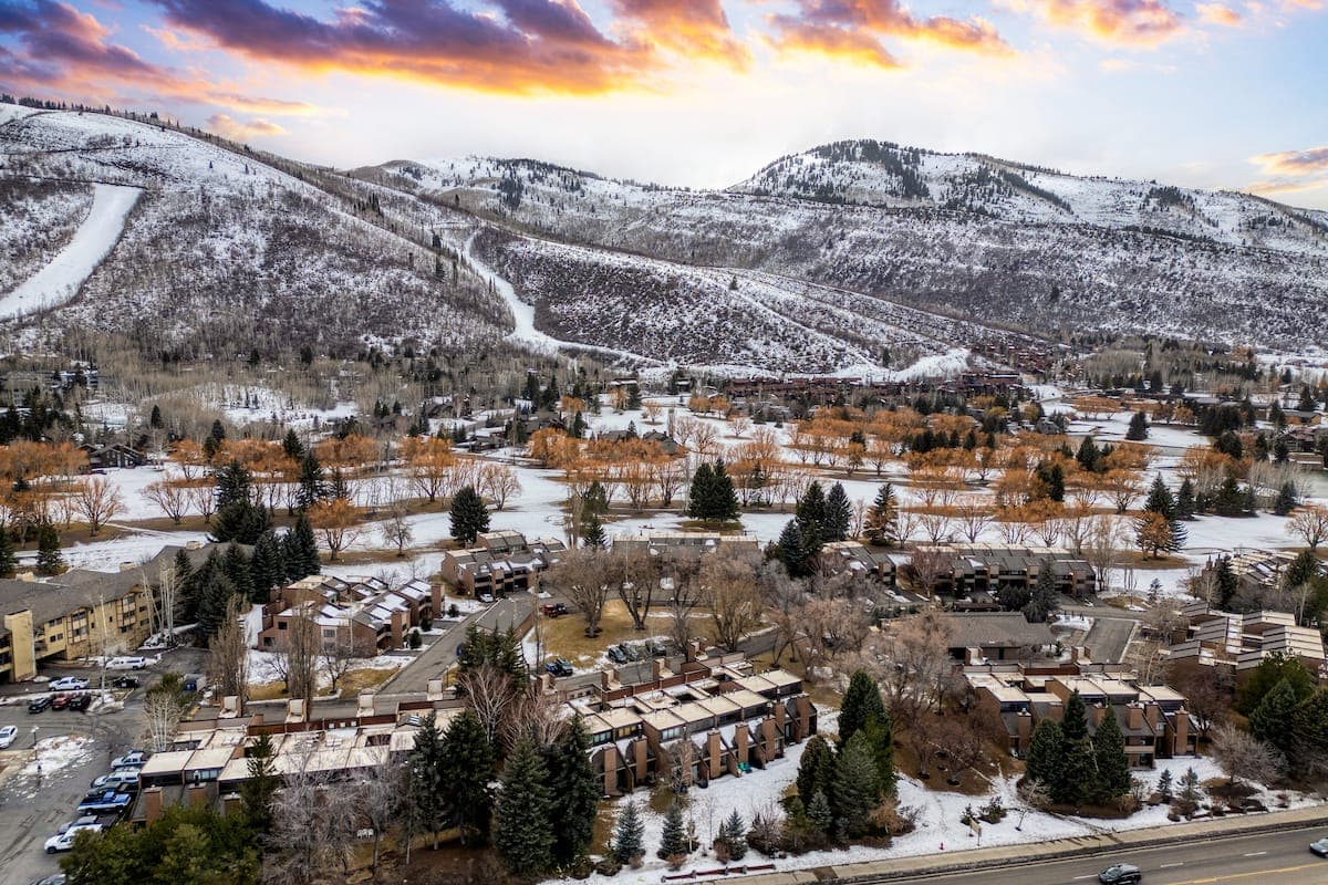 Parkside Condo - Image 24