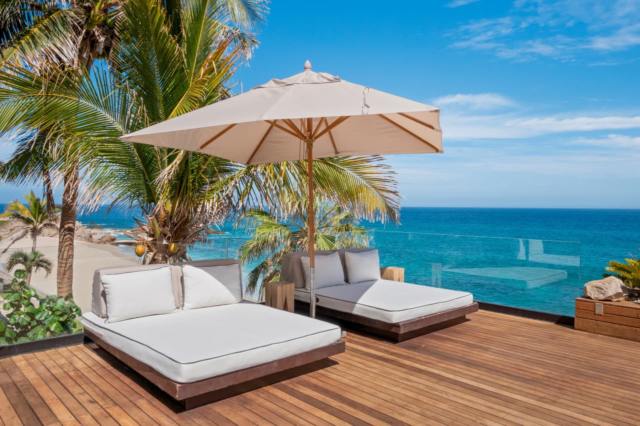 Private Beachfront in Palmilla - Image 13