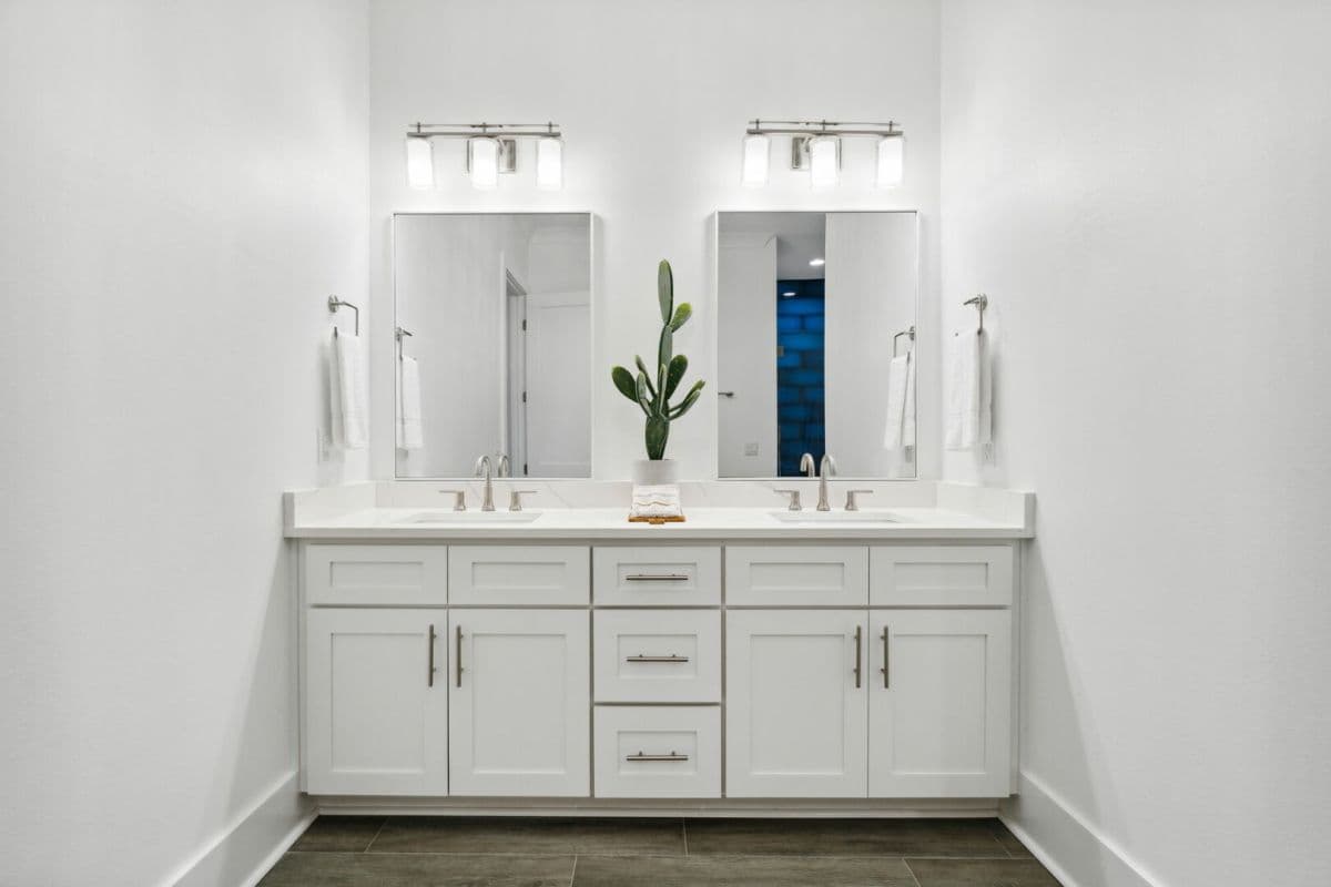 Summer Lane - Image 31