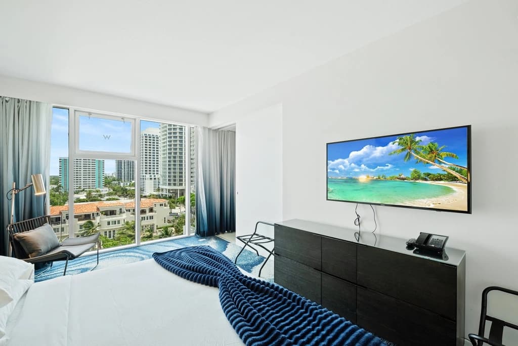 Azure Condo #804 - Image 12