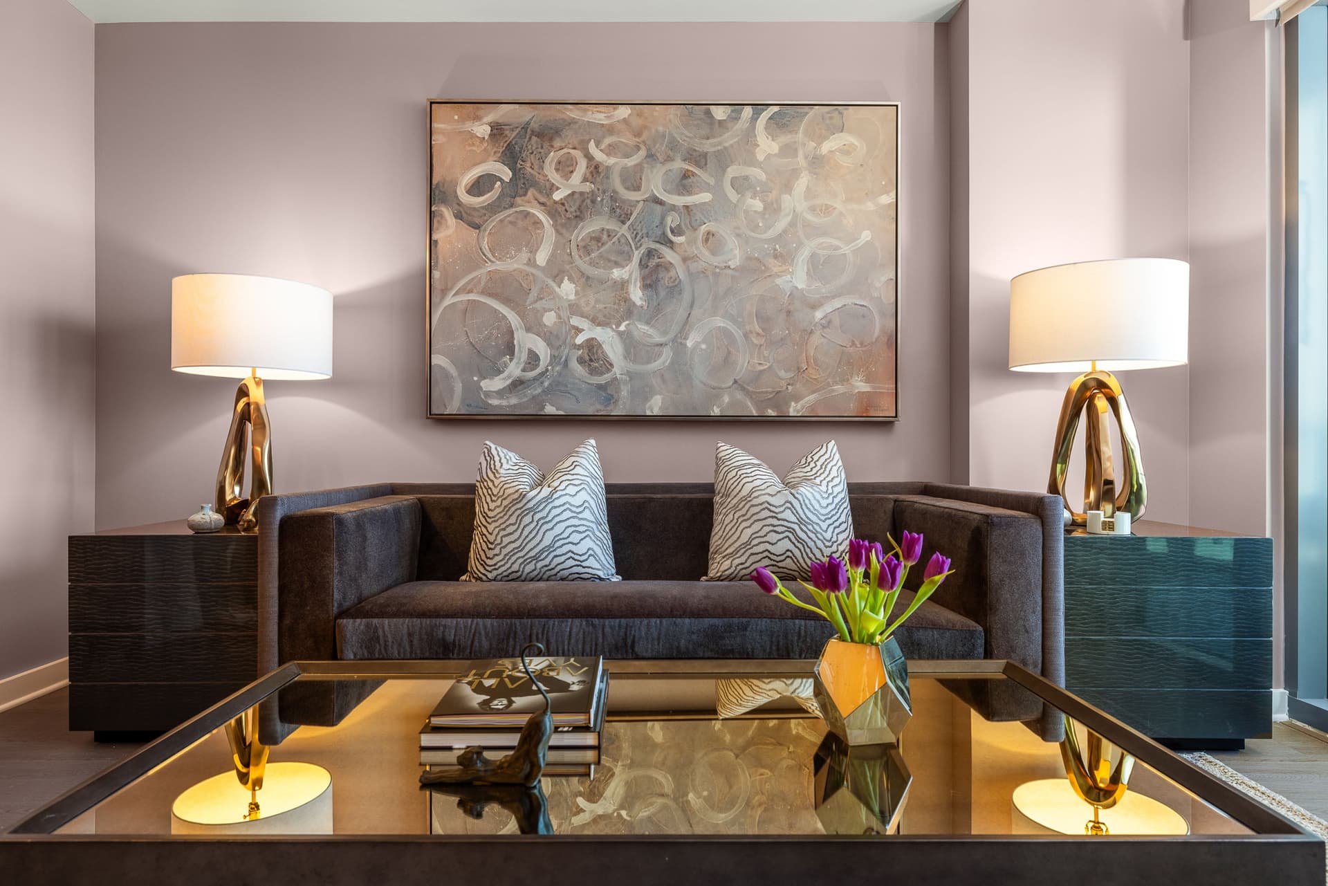 Regal Retreat - Image 2