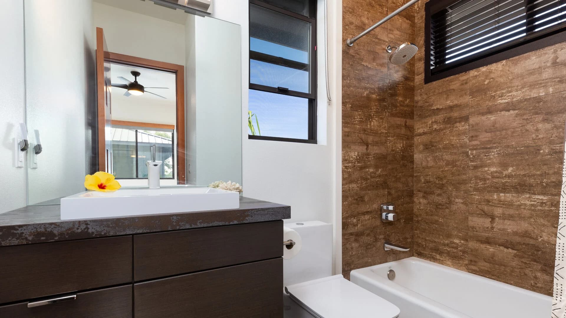 Family Tides - Image 28