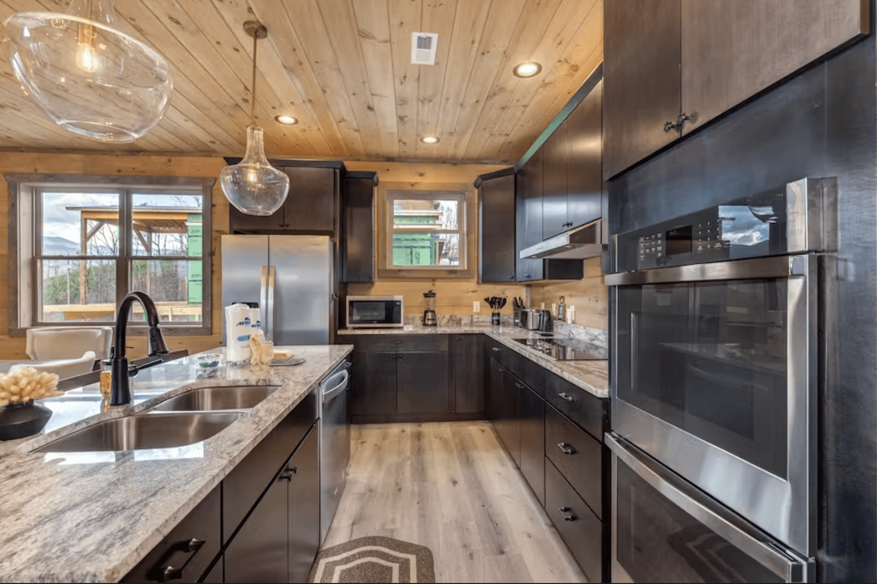 Oasis in the Smokies - Image 8