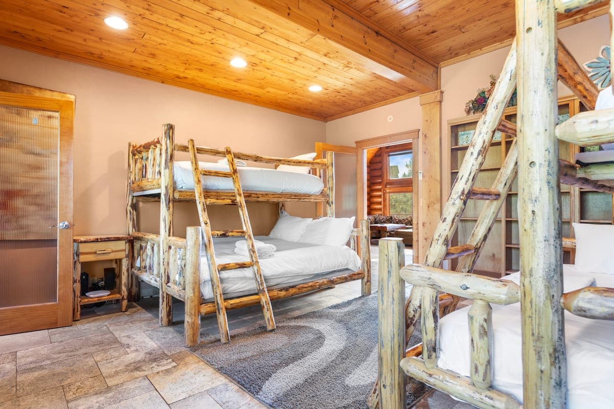 Eagle Ridge Retreat - Image 29