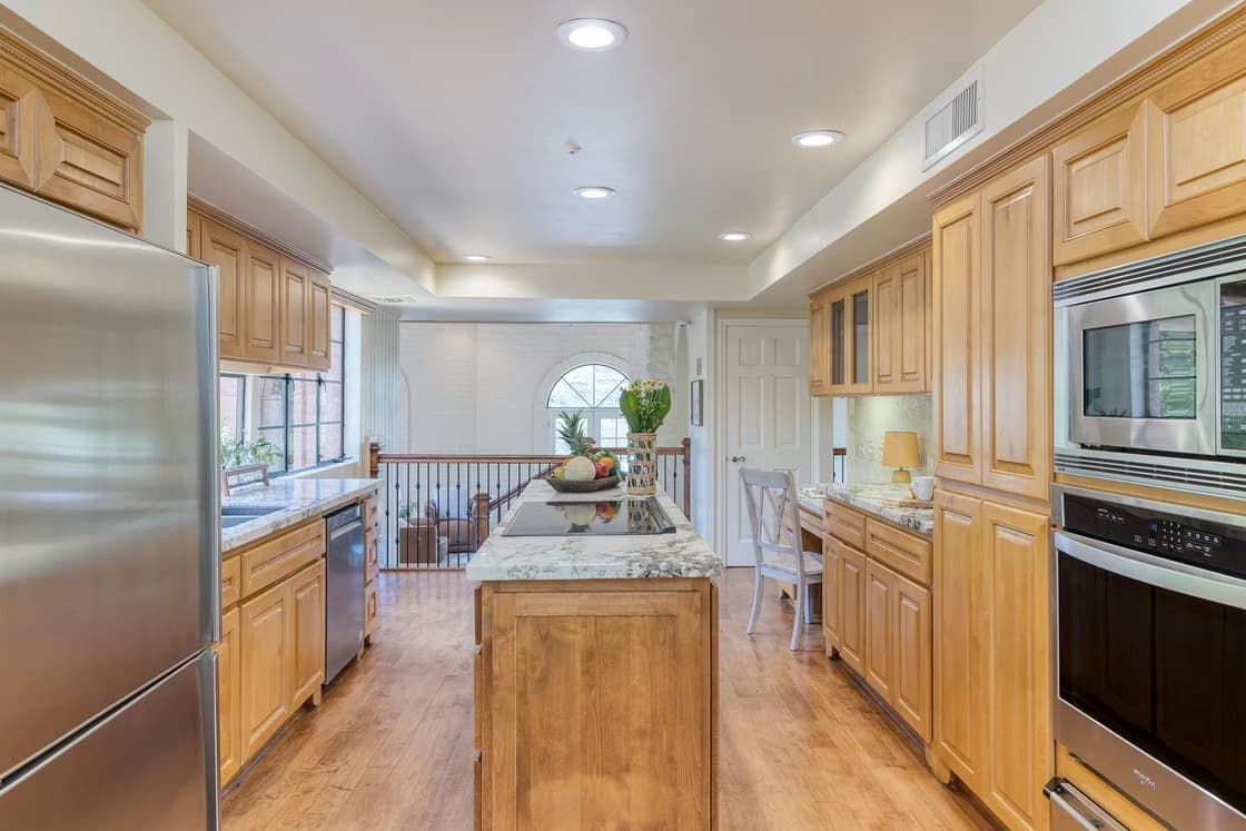 Diamondback Manor - Image 15