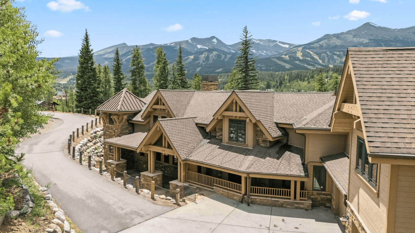 Mont Vista Chateau - Image 3