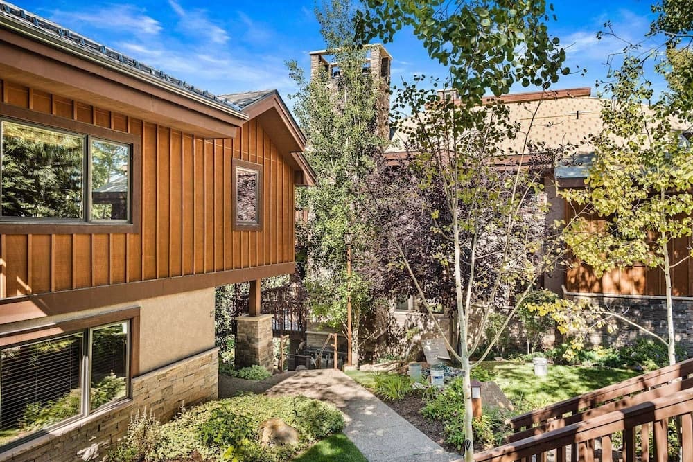 Ridge Condo #27 - Image 36