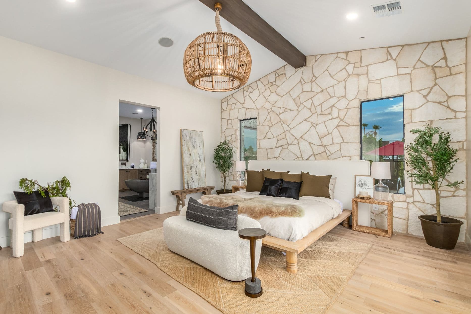 Stonewood Manor - Image 25