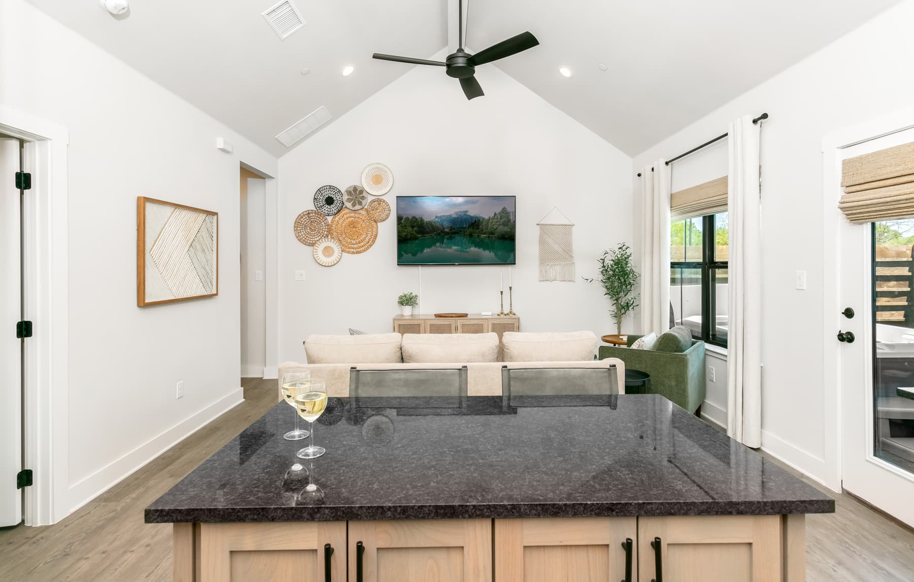 Rise and Wine Home - Image 7