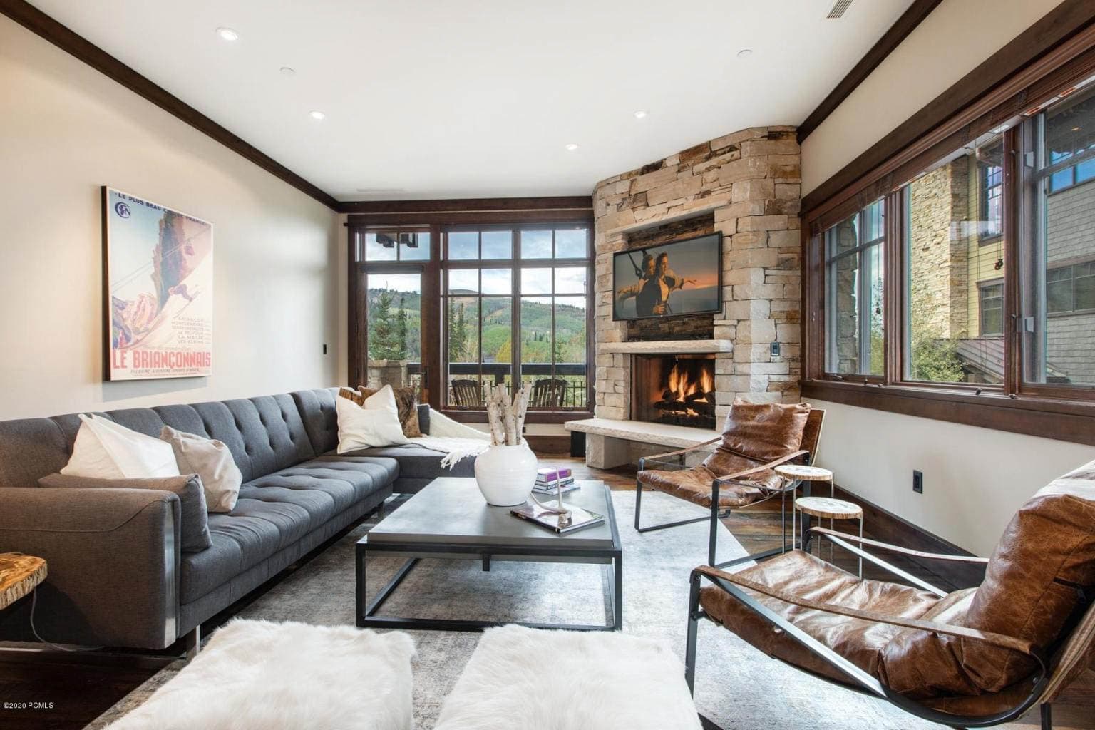 Arrowleaf Lodge #109 - Image 1