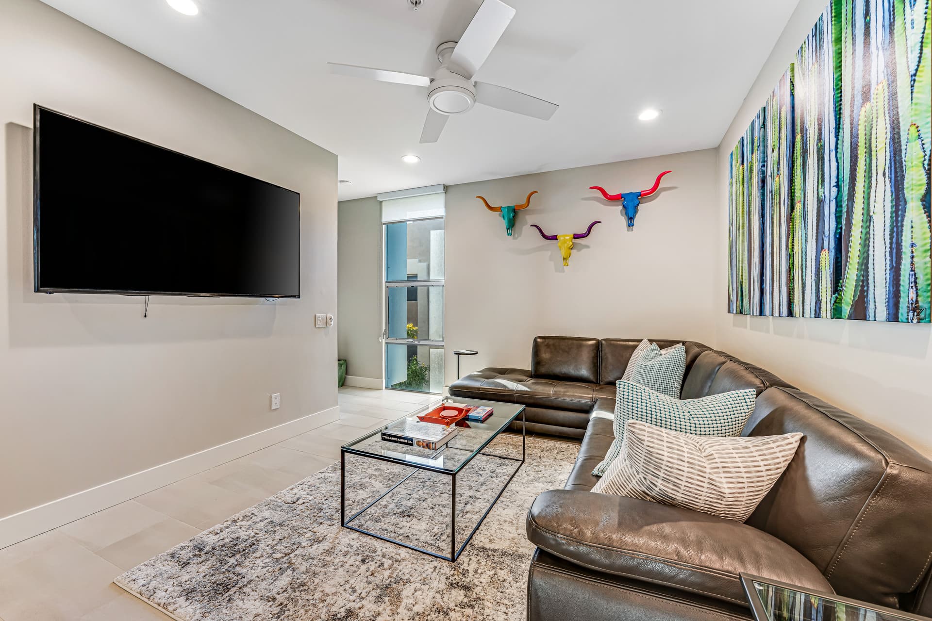 Blue Cactus Getaway - Image 3