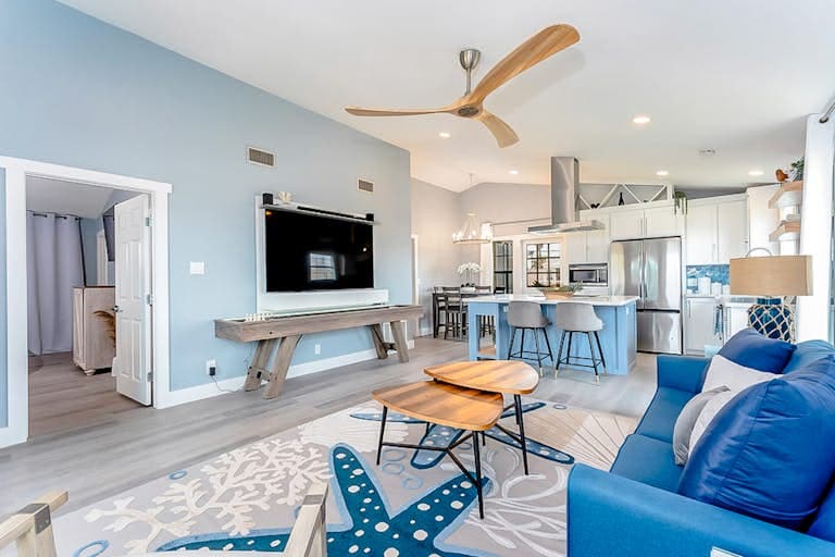 Déjà Blue - Image 7