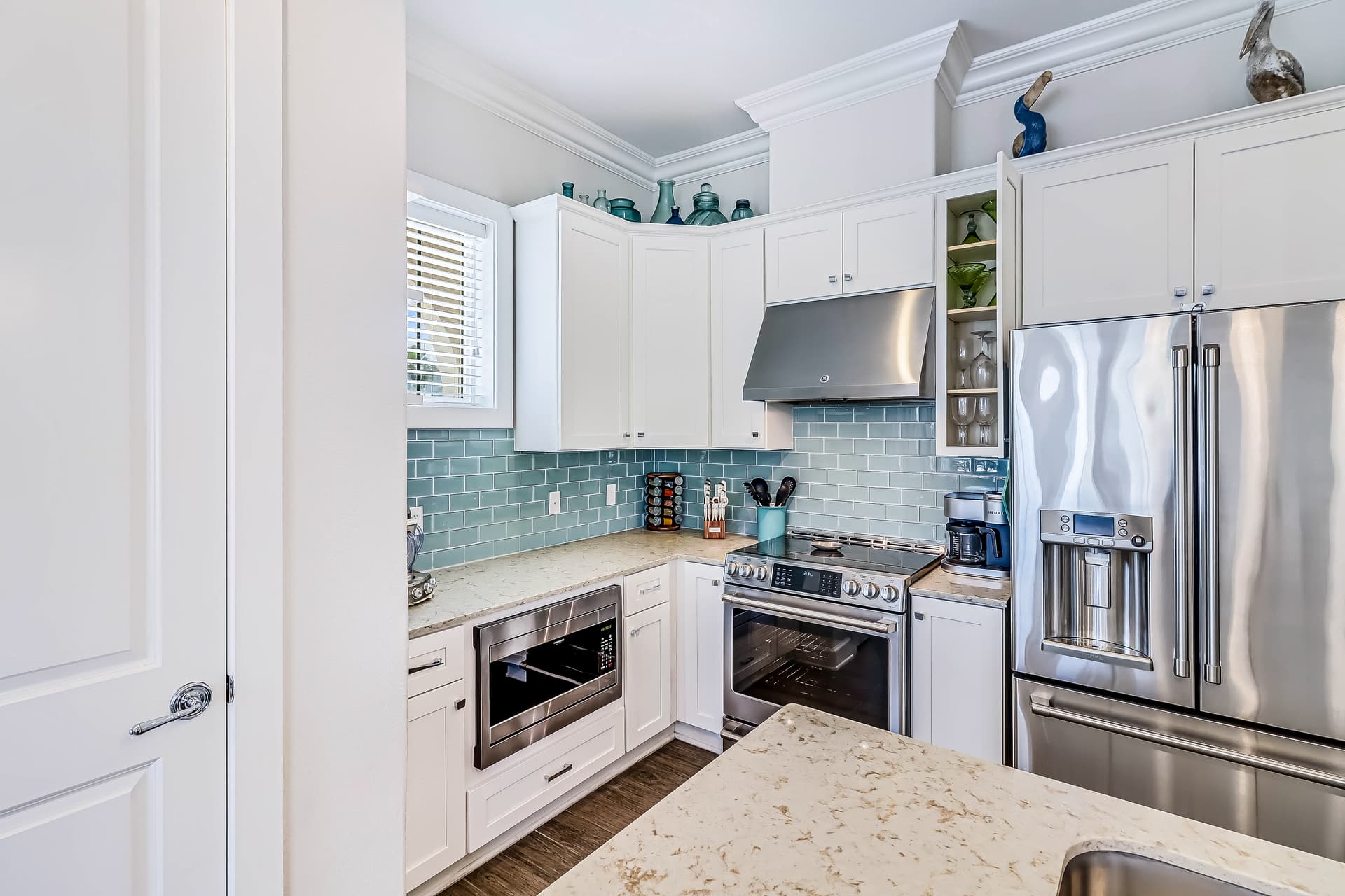 Shorely the Best - Image 14