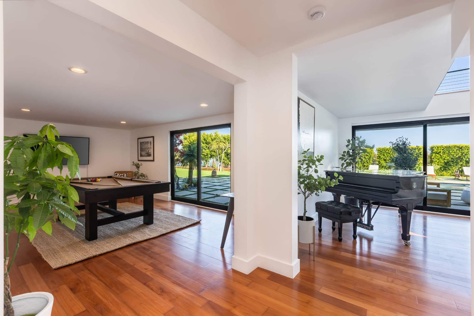 Malibu Sunset Oasis - Image 64