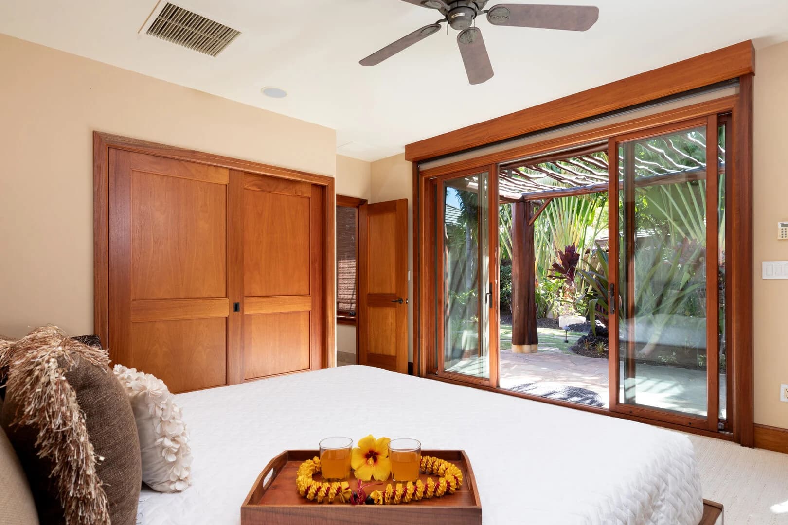 One Ocean Ohana - Image 30