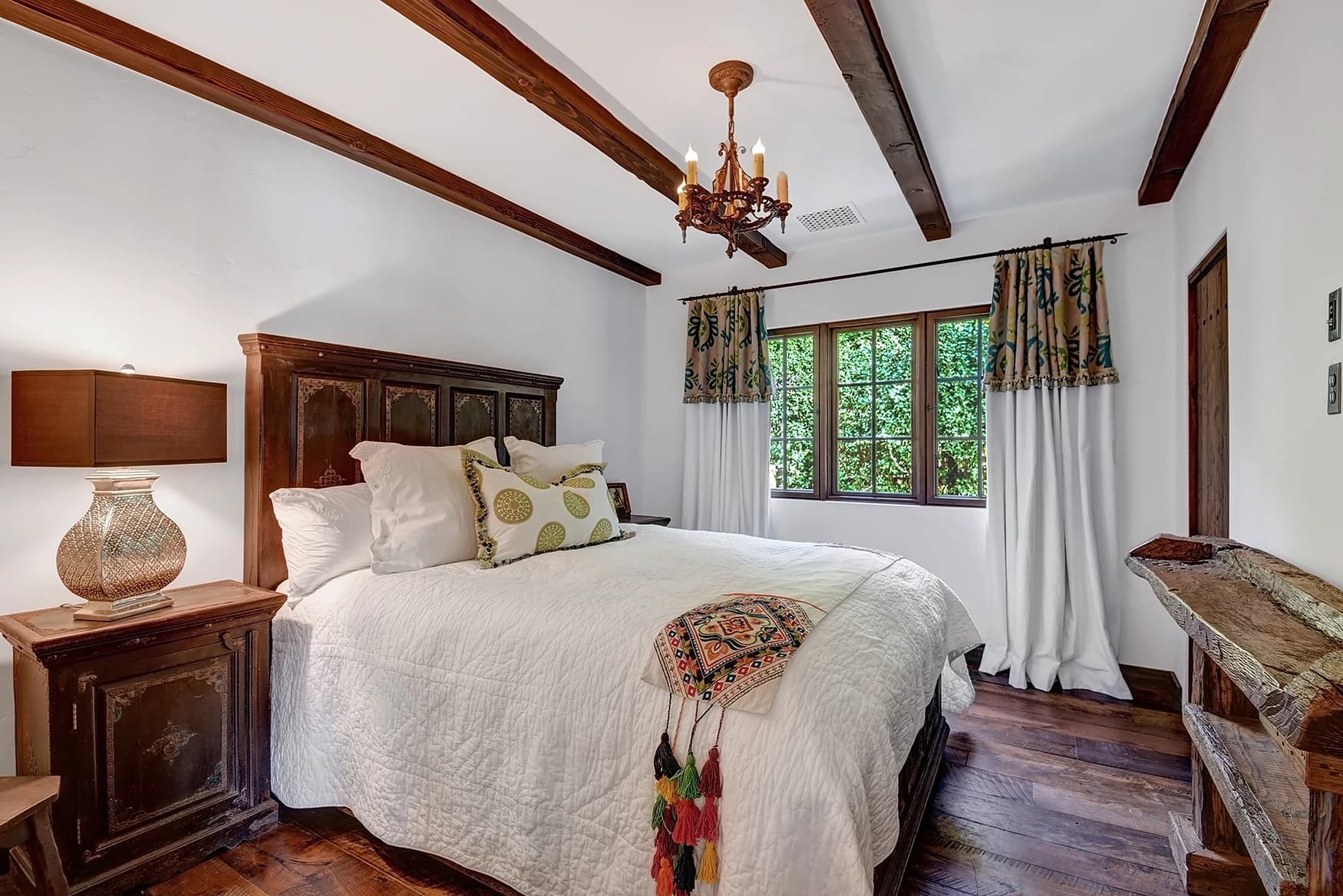 Dorado Vida Estate - Image 31