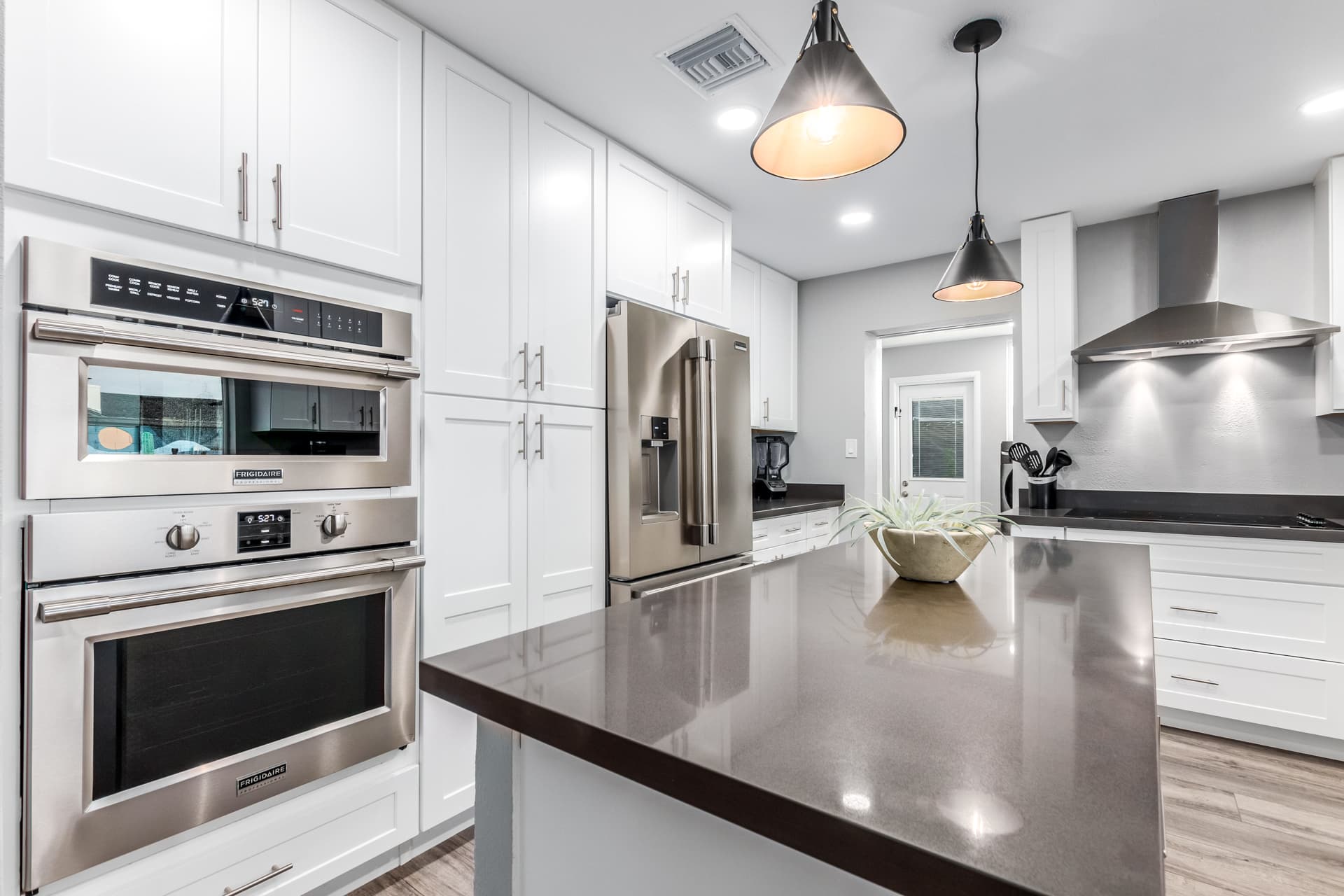 Monterey Retreat - Image 23