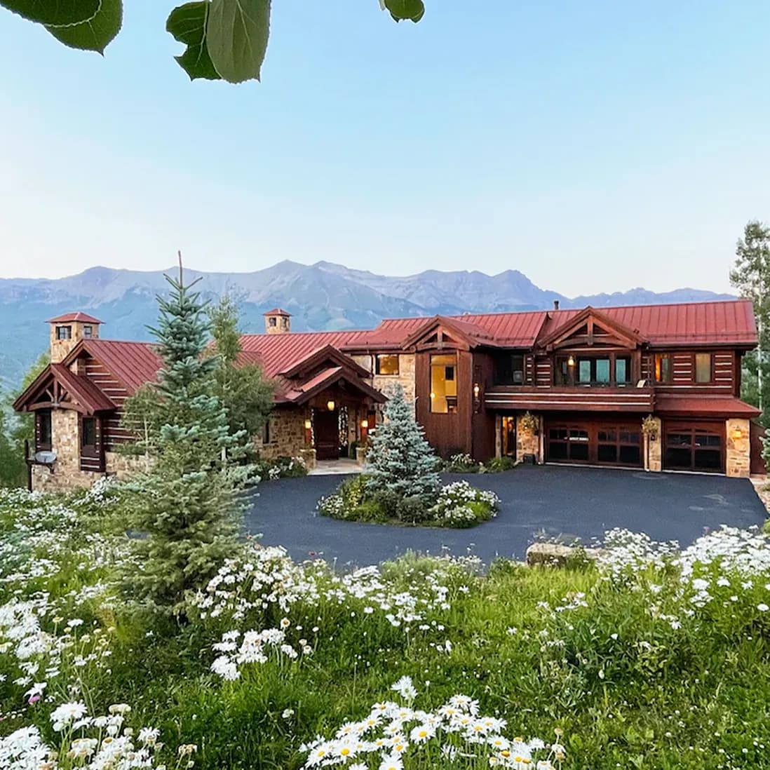 San Sophia Manor - Image 1