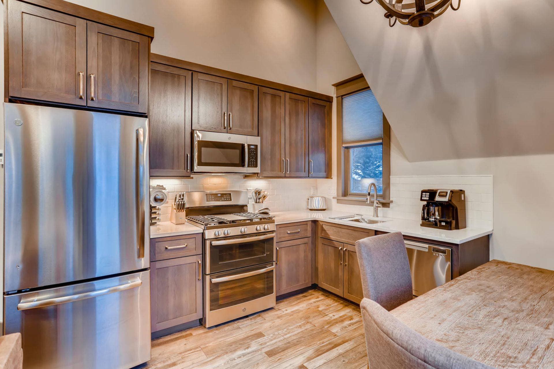 French Street Home - Image 4