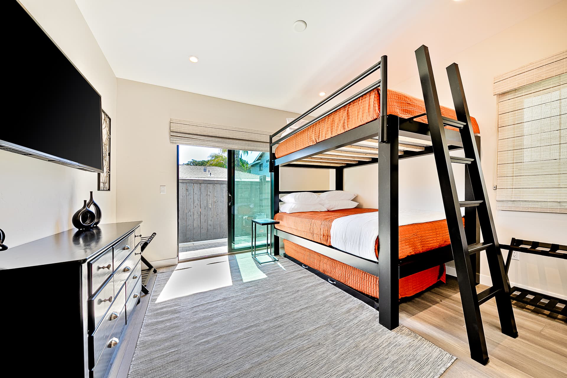 Rooftop Views - Image 13