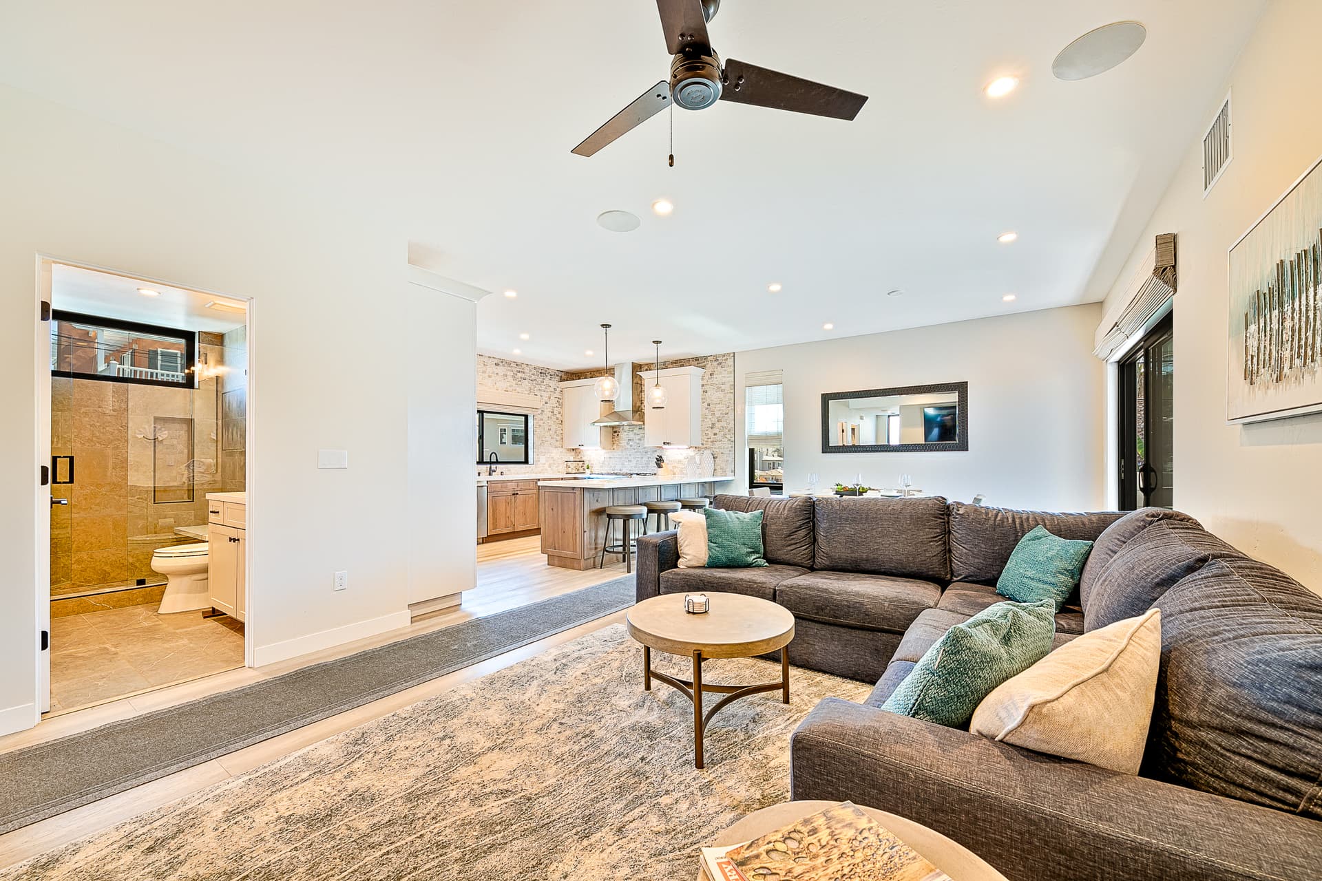 Rooftop Views - Image 20