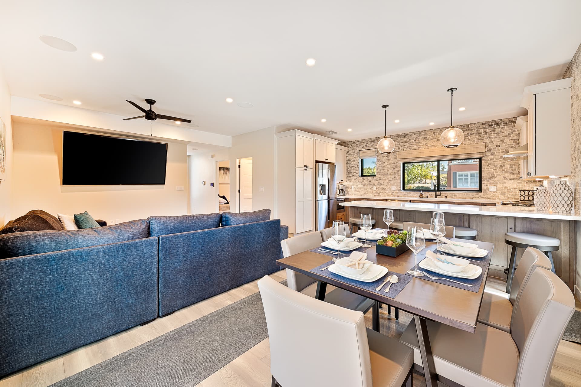 Rooftop Views - Image 22