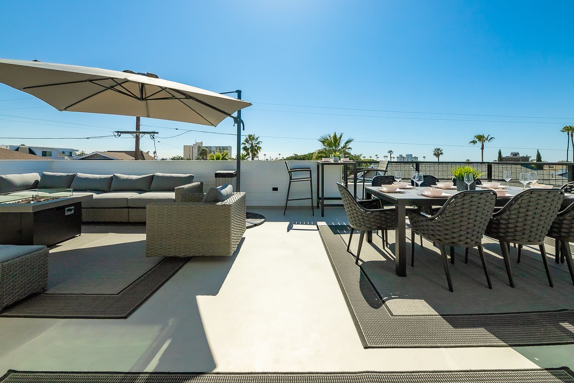 Rooftop Views - Image 33