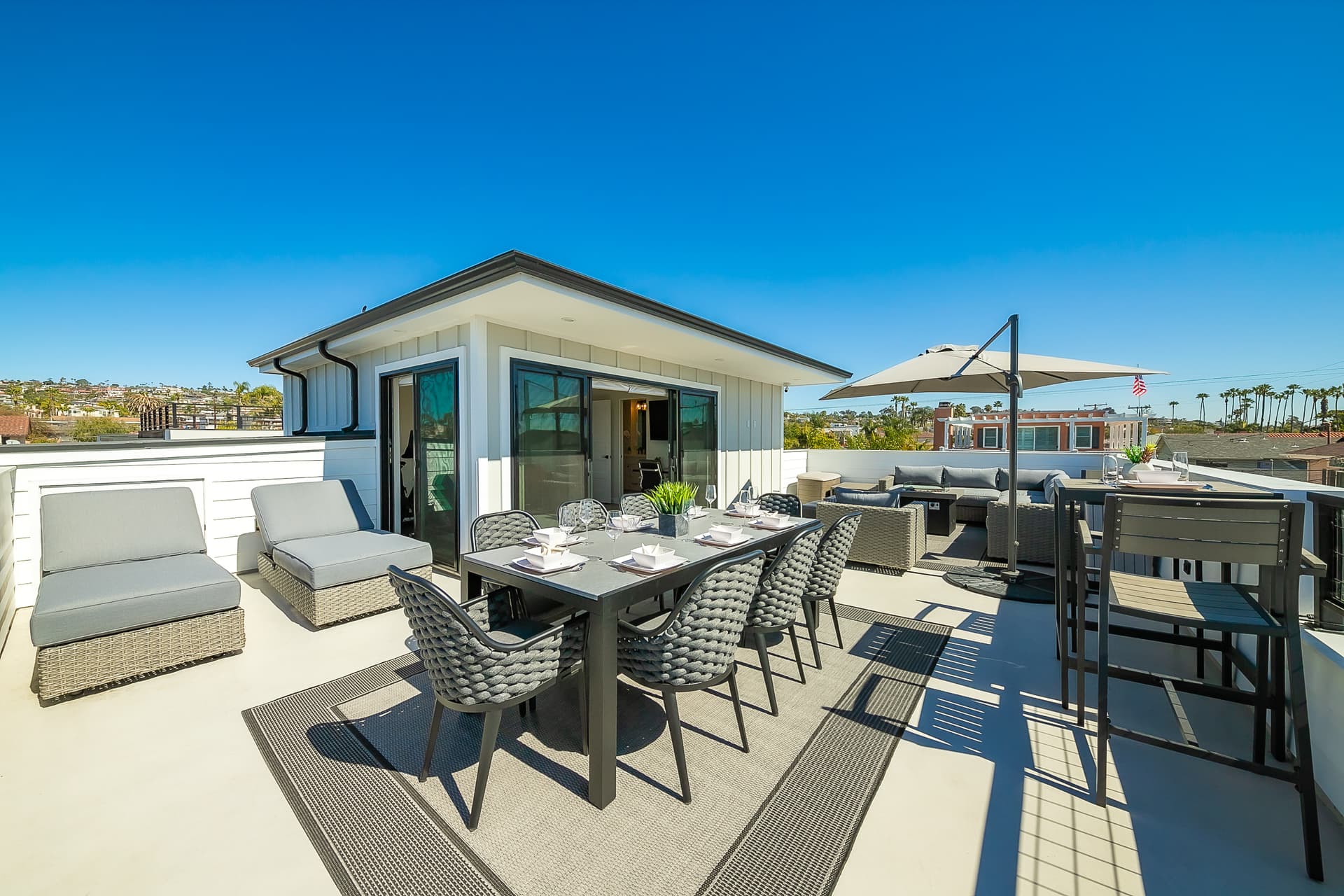 Rooftop Views - Image 34