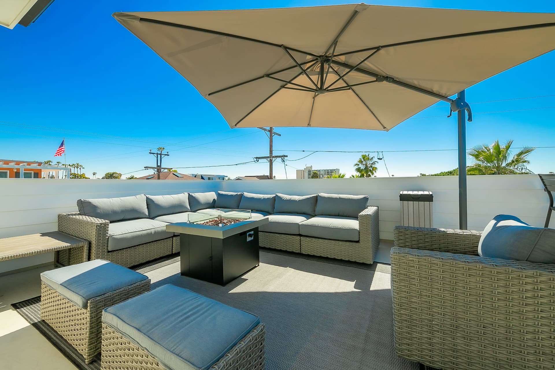 Rooftop Views - Image 38