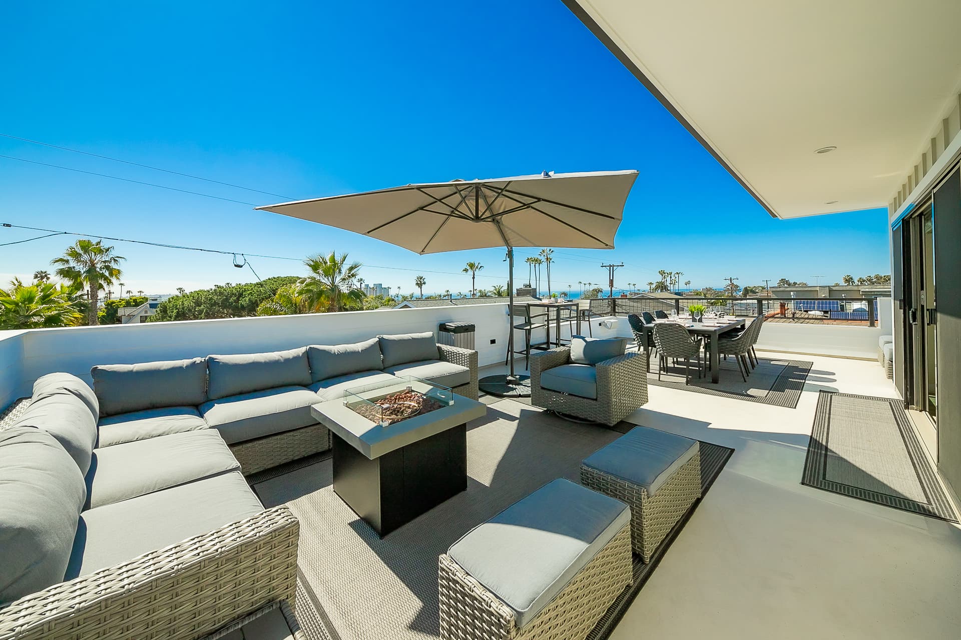 Rooftop Views - Image 39