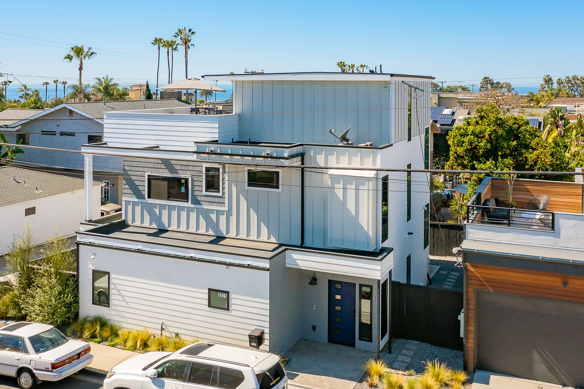 Rooftop Views - Image 40