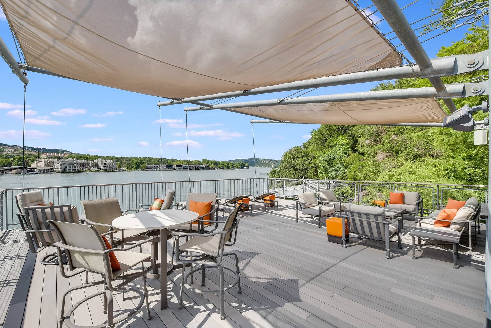 Waterfalls on the Lake Villa - Image 58