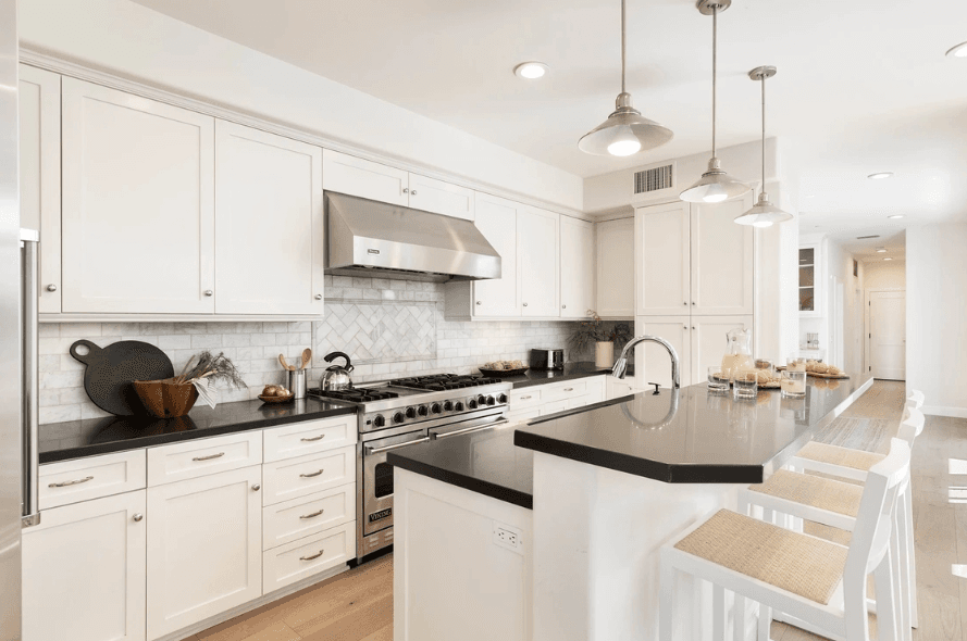 Crystal Cove - Image 6