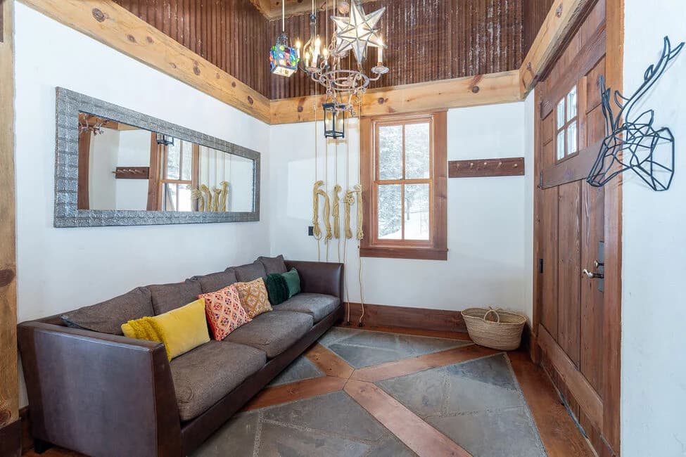 Copper Hollow - Image 11