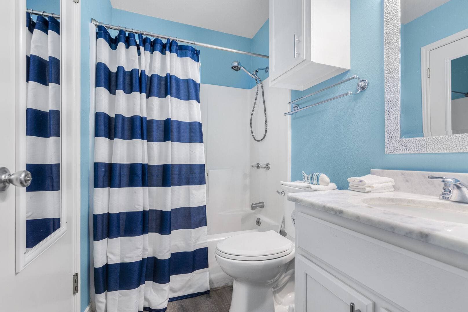 Wave on Wave Place - Image 20