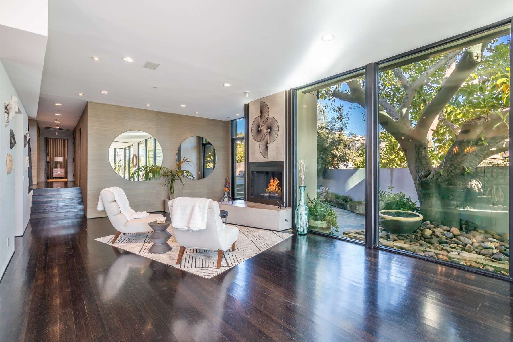 Bird Street Home - Image 9