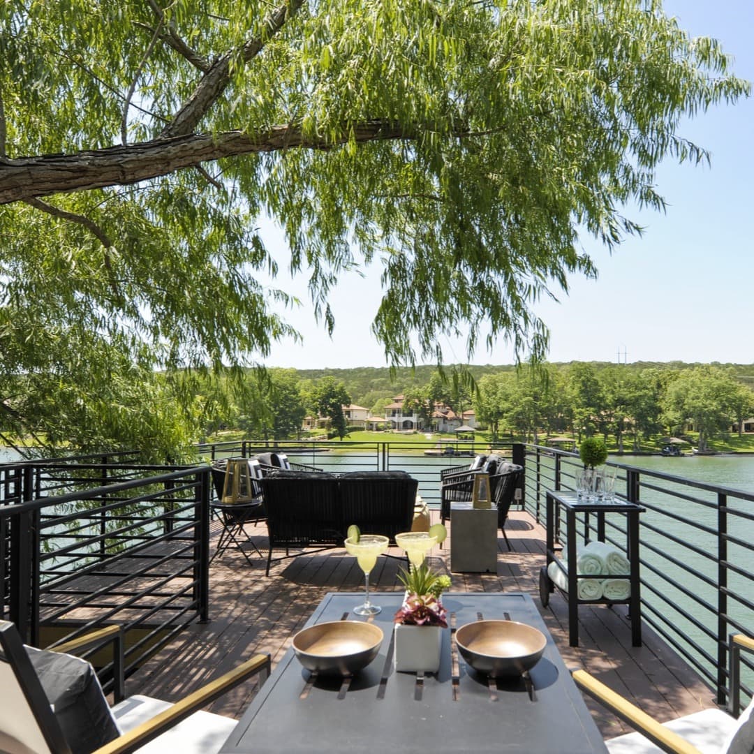 Lake Austin Retreat - Image 1