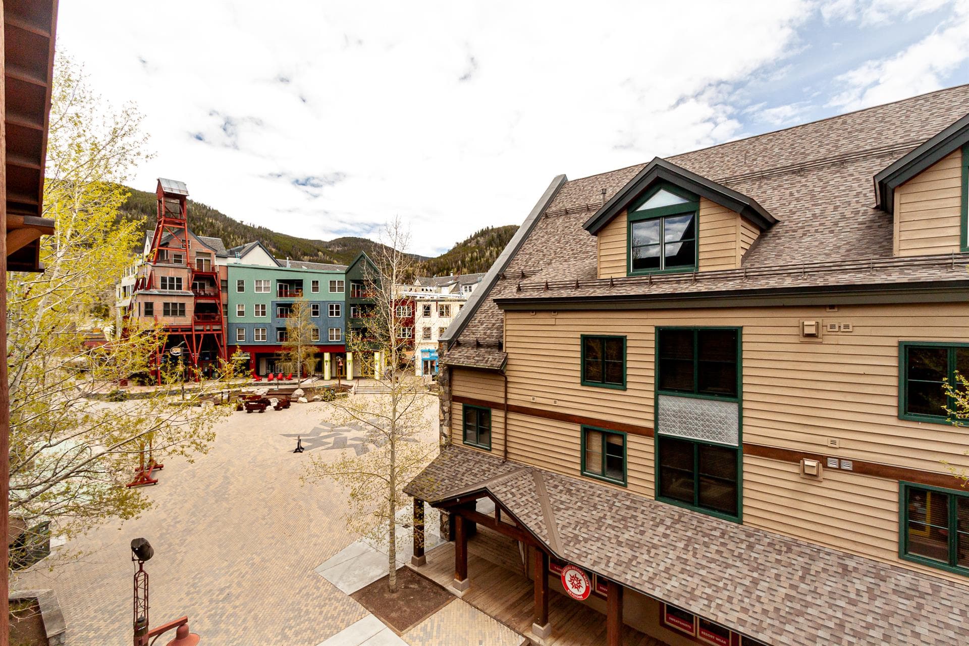 Arapahoe Residence - Image 11