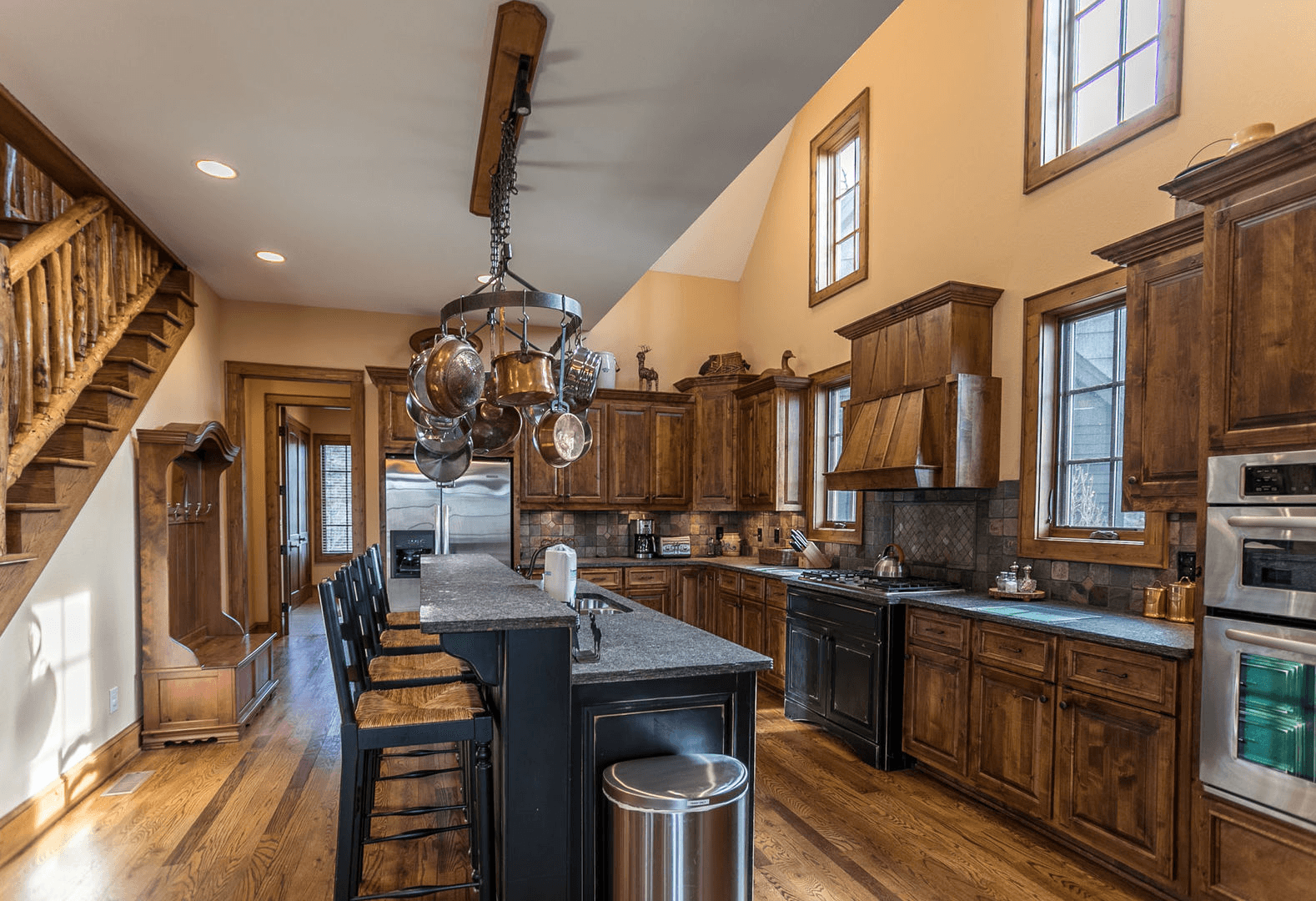 Elk Camp Lodge - Image 13