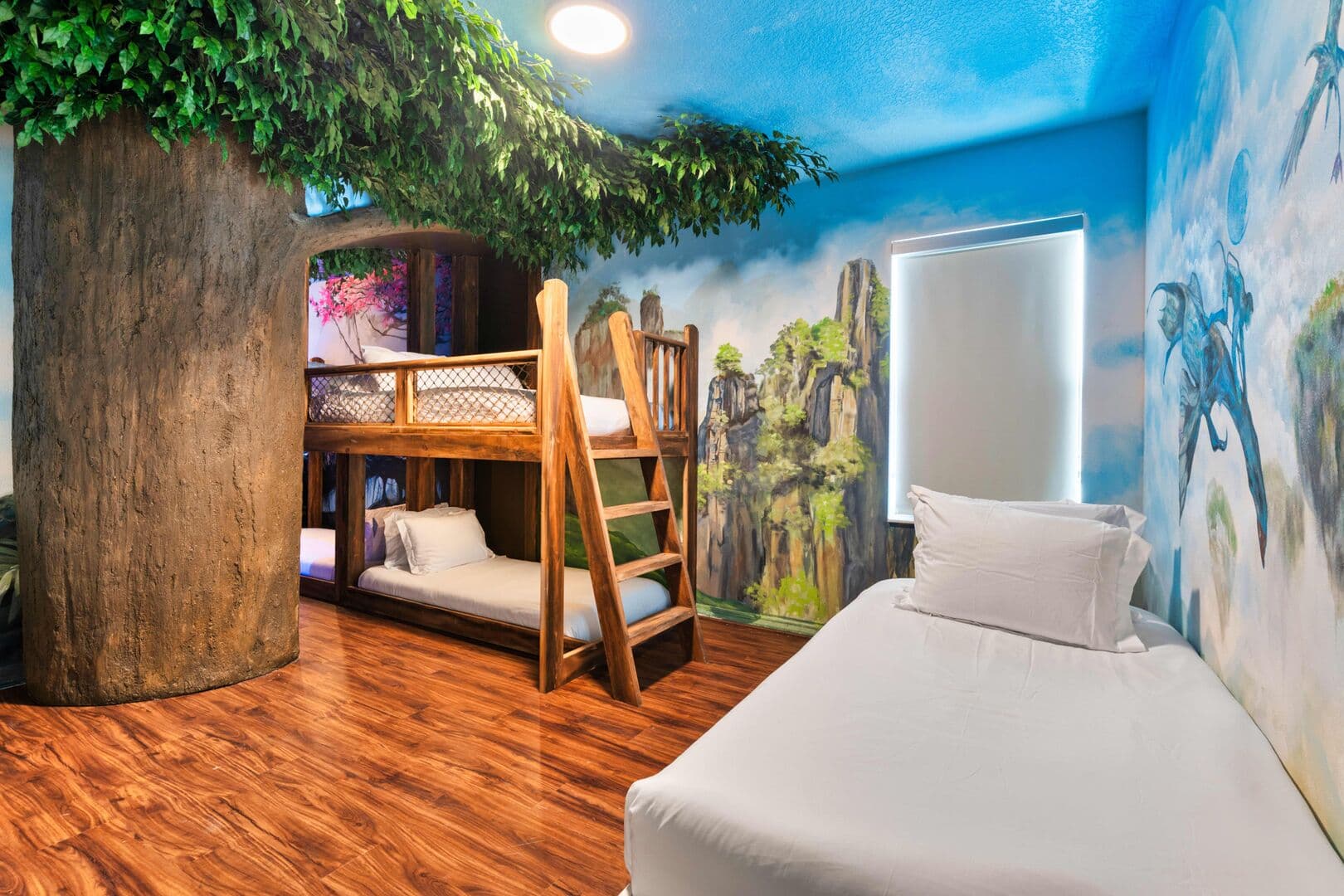 Grand View - Image 16